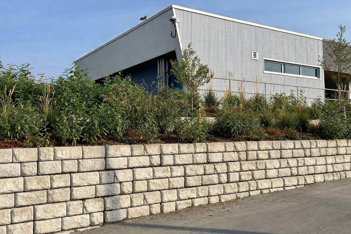 Concrete retaining walls in Mission Viejo, CA